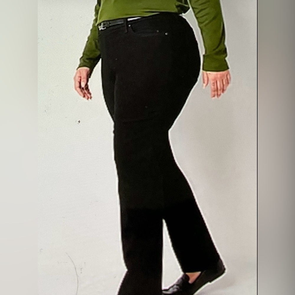 St. John's Bay Black Mid-Rise Skinny Jeans.. SIZE 24. NWT - Picture 2 of 8